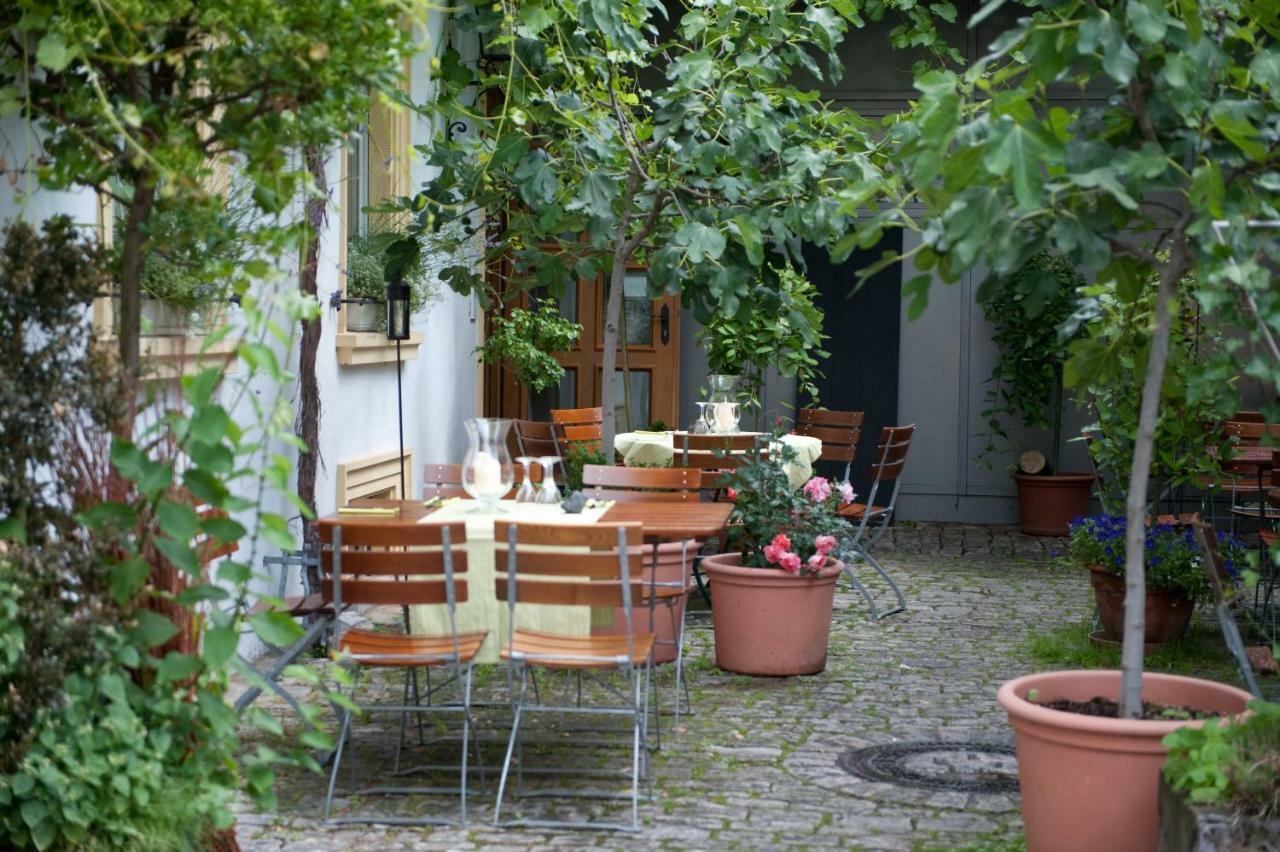 Gasthaus Zur Sonne Nordheim am Main Bagian luar foto